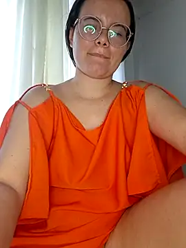 CamilleHottt online show from April 10, 11:27 am