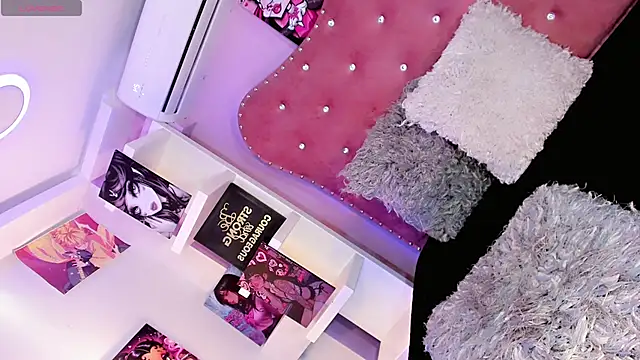 Diiva Smiith online show from May 27, 11:07 am