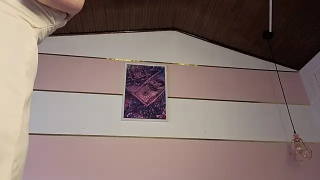 Charlotte  Miller online show from October 1, 1:05 pm