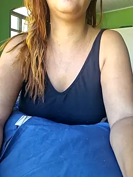 AliceRuivinha2 online show from November 21, 11:34 am