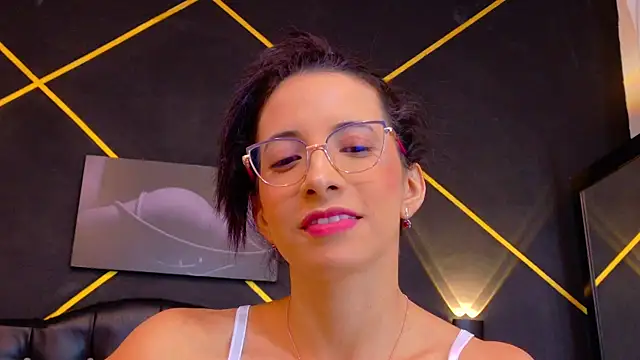 amabel zambrano online show from May 14, 11:16 am