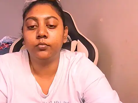 Indian Ruby99 online show from May 5, 8:17 am