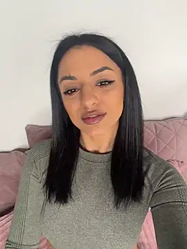 NNNoire online show from February 17, 3:00 pm