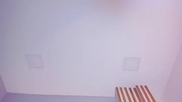 sara  jones gh online show from September 23, 11:52 am