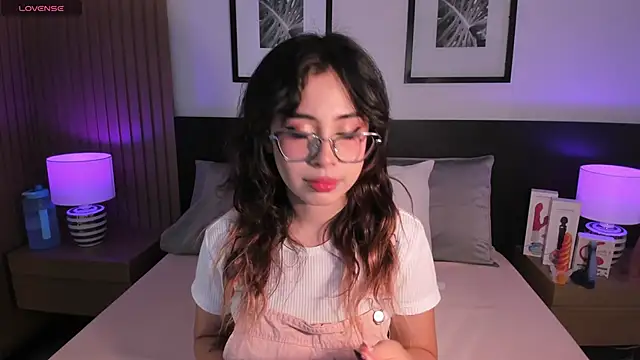 vi anaya online show from October 14, 11:24 am