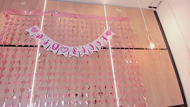 ashlyn parker online show from February 10, 7:50 pm