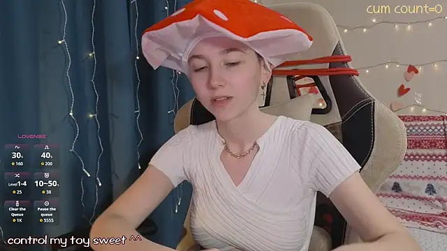 Aurora First online show from February 8, 2:54 pm