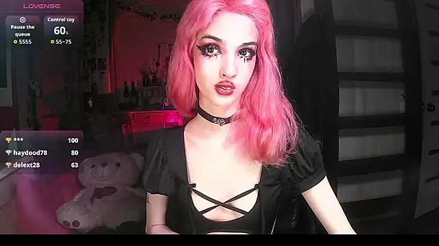 Ink  pleasure online show from October 11, 1:54 am