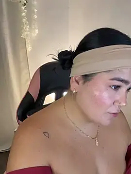 karla hotgirl online show from March 3, 1:44 am