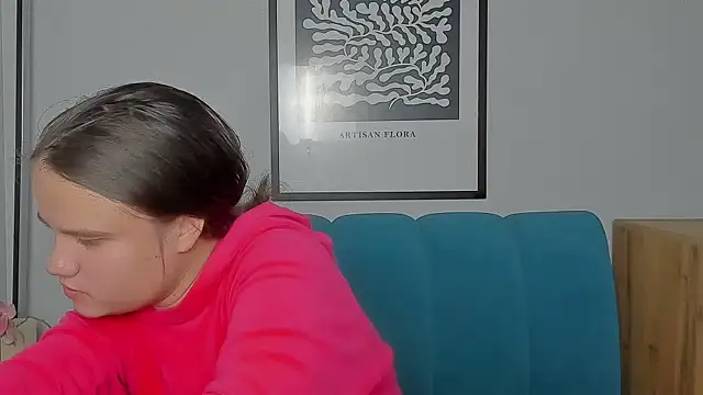 AdeleCruz online show from January 11, 1:38 pm