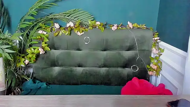 AdeleCruz online show from March 29, 1:21 pm