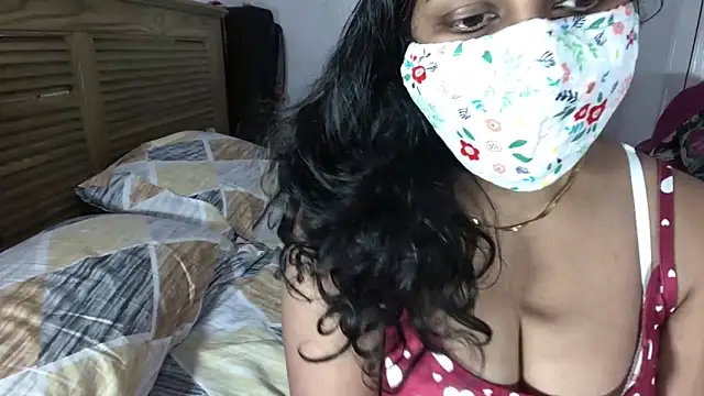 ArathyNambyarMallu online show from February 7, 1:48 pm