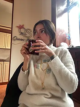 Aleska Miami online show from March 9, 2:42 pm