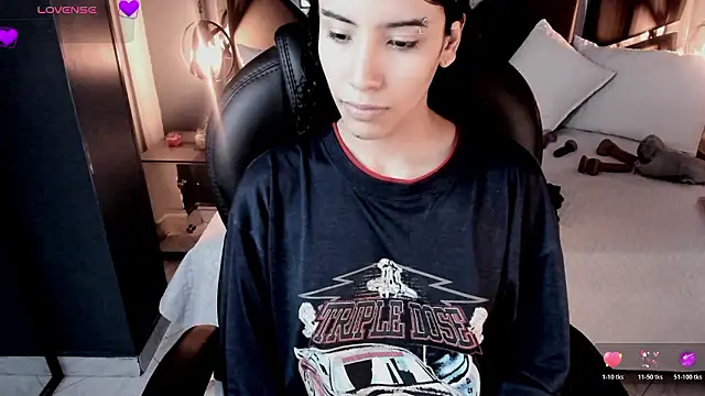 vaiolethsan   online show from February 16, 8:09 pm