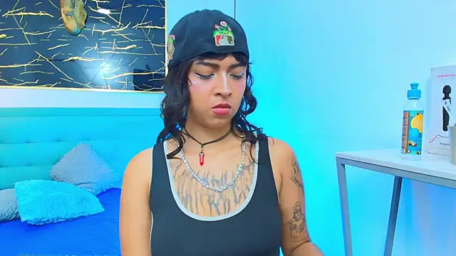 gabriela cortez online show from October 18, 2:42 pm