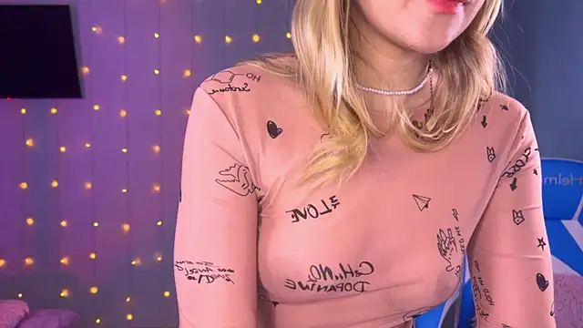 Mercedes Robinson online show from October 16, 4:26 am