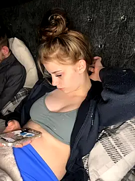 VioletxBlue online show from September 14, 9:12 pm