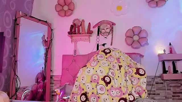 amyswallow7 online show from September 20, 3:27 am