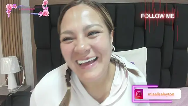 Elise-Leyton online show from October 17, 4:43 pm