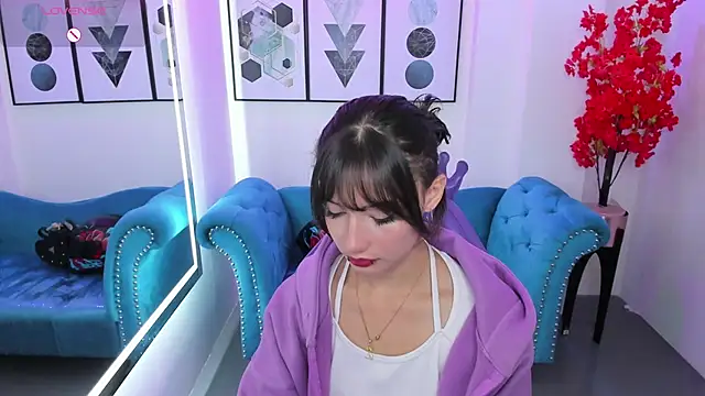 Akaza Hakuji  online show from October 10, 12:54 pm