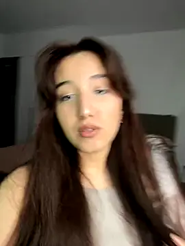 anna elfi online show from October 15, 3:25 pm