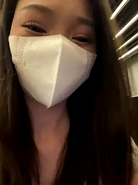 nainai2002 online show from September 16, 12:02 pm