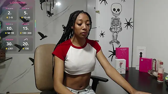 esmeralda-bk online show from October 20, 10:35 pm