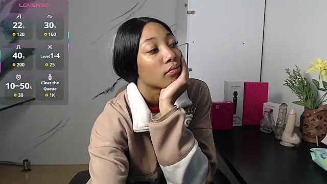 esmeralda-bk online show from October 1, 10:37 pm