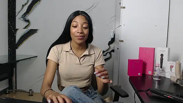 esmeralda-bk online show from September 29, 9:53 pm