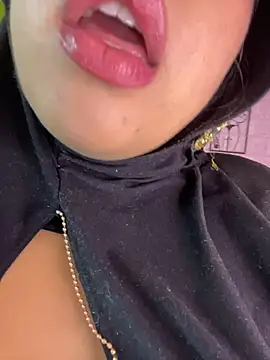 zahra Jalid online show from March 1, 1:49 am