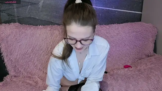 Iriss Miller online show from February 27, 8:36 am