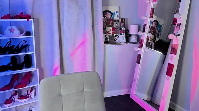 Sahara Shields online show from February 10, 9:23 am