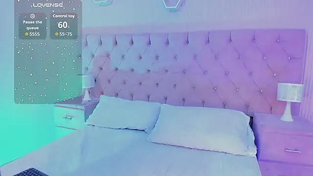 MattThompsonn online show from September 16, 9:45 pm