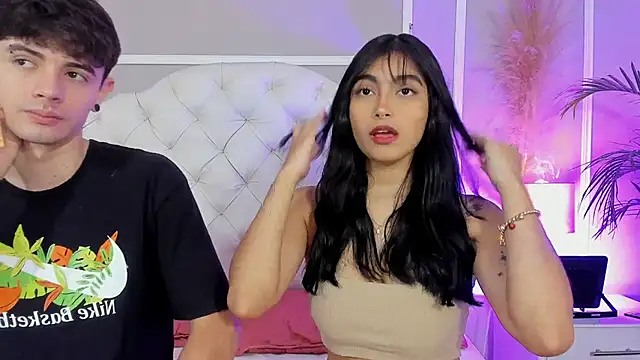 connor and angel online show from October 26, 1:17 pm