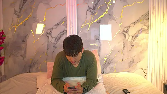 vanilla hot online show from November 20, 1:34 pm