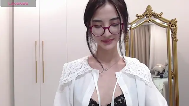 newfrommacau online show from February 21, 2:40 pm