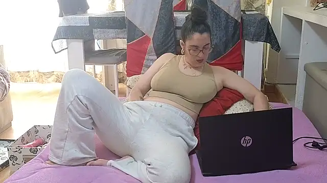 SiperinoLossado online show from April 11, 2:21 pm