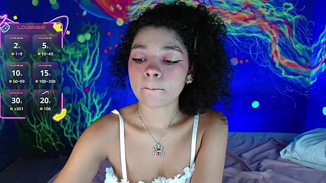 lucie petite online show from October 11, 6:43 pm