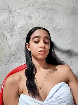 Zoe Sweett18 online show from February 13, 6:31 pm