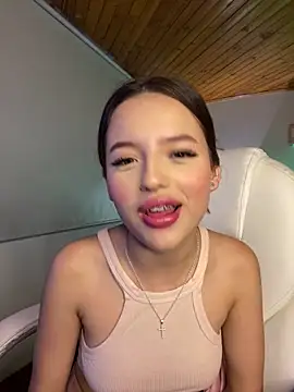 Sofia18 pinkk online show from October 7, 10:36 pm