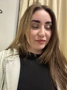 KiraBarlows online show from February 18, 9:03 pm