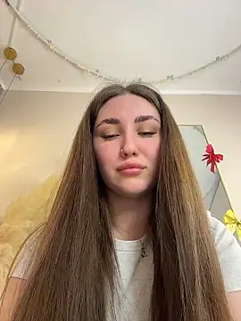 KiraBarlows online show from February 24, 8:51 pm