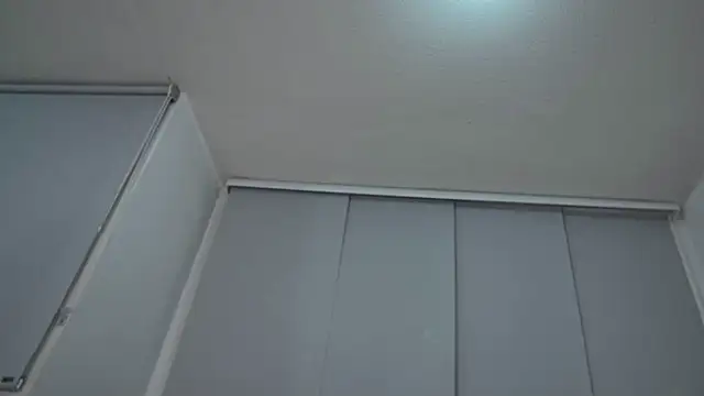 AmandaBrooks 18 online show from March 27, 2:24 am