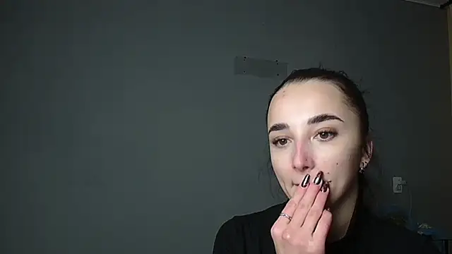 Eva Gloryy online show from December 13, 8:48 pm