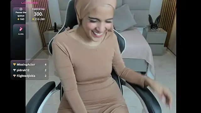 Zulema hamdi online show from September 20, 12:58 pm