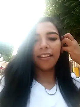 Stephanie69ryanhot online show from March 20, 1:27 pm