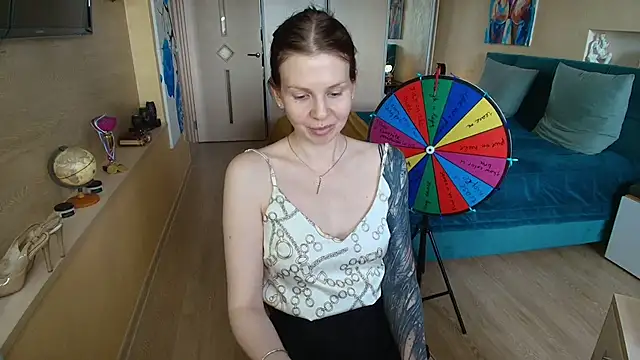 ReginaSparkle online show from May 26, 12:04 pm