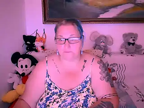 mayamayx online show from September 12, 7:43 pm