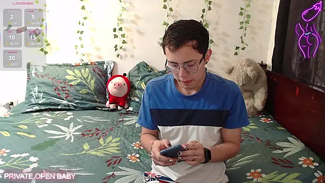 Tina 4 Charlie online show from November 2, 12:41 pm