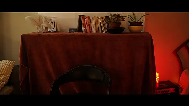 9Calliope online show from April 10, 1:39 pm